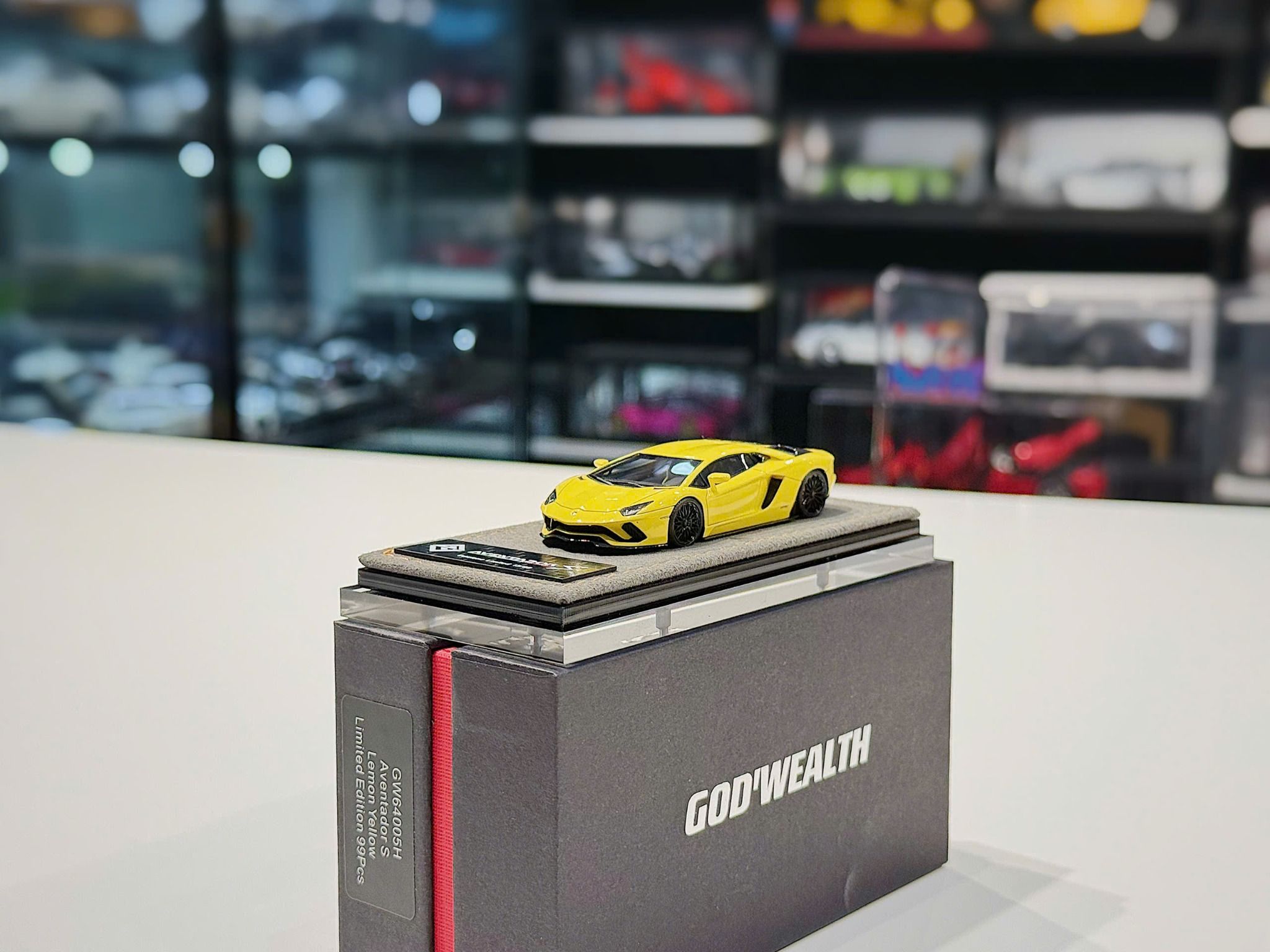 超希少　God Wealth 1/64 ランボルギーニ　アヴェンタドールs 超希少 God Wealth 1/64 ランボルギーニ アヴェンタドールs