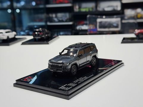 XE MÔ HÌNH TOYOTA LAND CRUISER LC300 GR-SPORT GREY,TỶ LỆ 1/43 LCD 