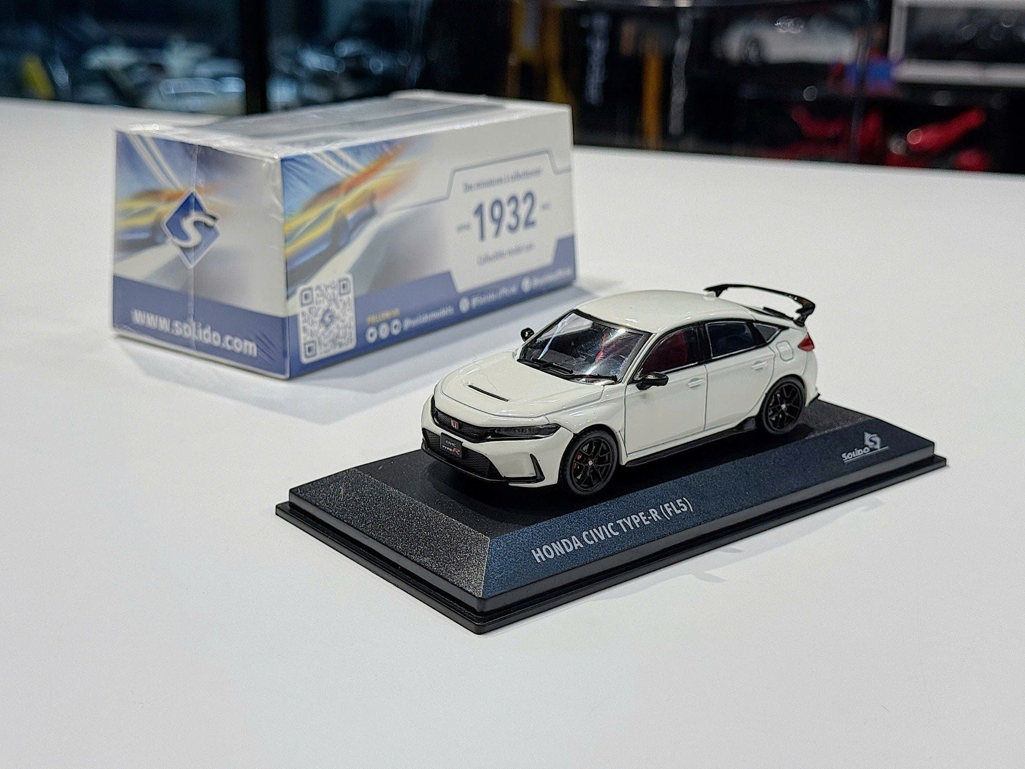 XE MÔ HÌNH HONDA CIVIC TYPE R FL5 WHITE,TỶ LỆ 1/43 SOLIDO
