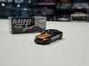 XE MÔ HÌNH BENTLEY FLYING SPUR ORANGE FLAME / ONYX,TỶ LỆ 1/64 MINIGT