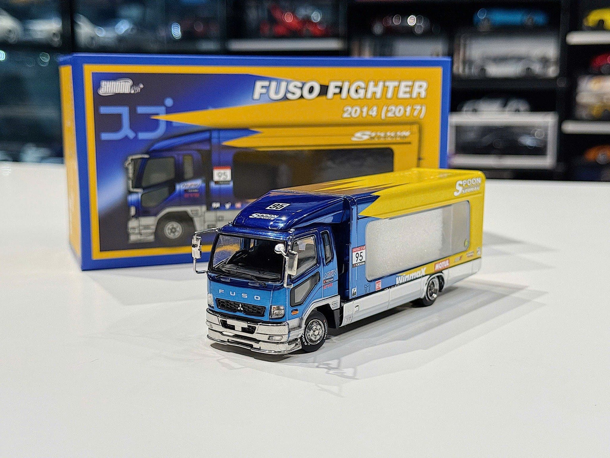XE MÔ HÌNH TRUCK FUSO FIGHTER 2014 SPOON SPORT,TỶ LỆ 1/64 GCD
