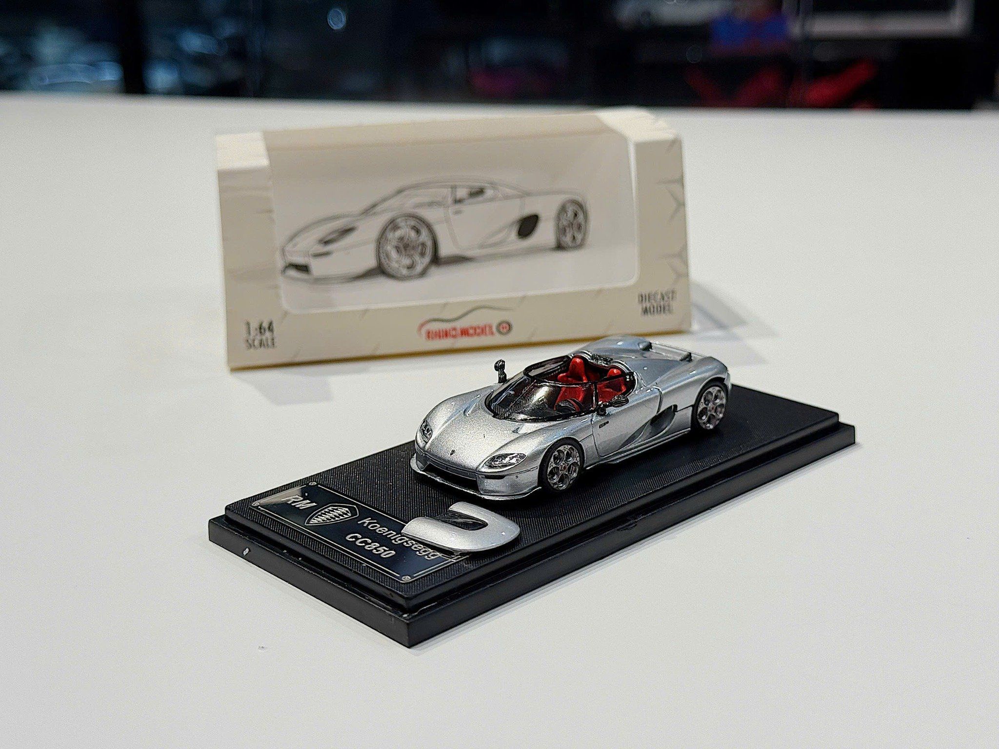 XE MÔ HÌNH KOENIGSEGG CC850 SILVER,TỶ LỆ 1/64 RIHNO