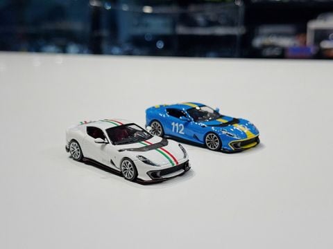  XE MÔ HÌNH FERRARI 812 COMPETIZIONE,TỶ LỆ 1/64 TOC 