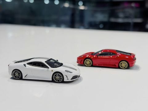  XE MÔ HÌNH FERRARI 430 SCUDERIA,TỶ LỆ 1/64 LITTLE HUNTER 