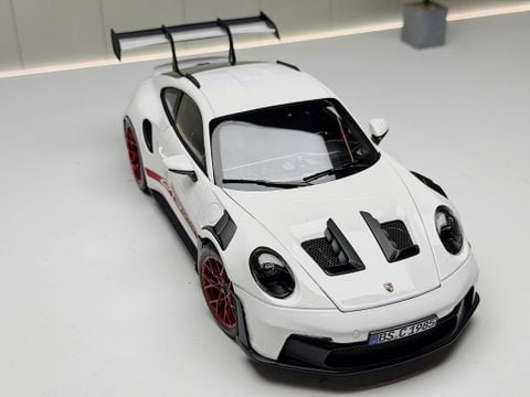  XE MÔ HÌNH PORSCHE 911 GT3 RS  2022 WHITE / PYRO RED,TỶ LỆ 1/18 NOREV 