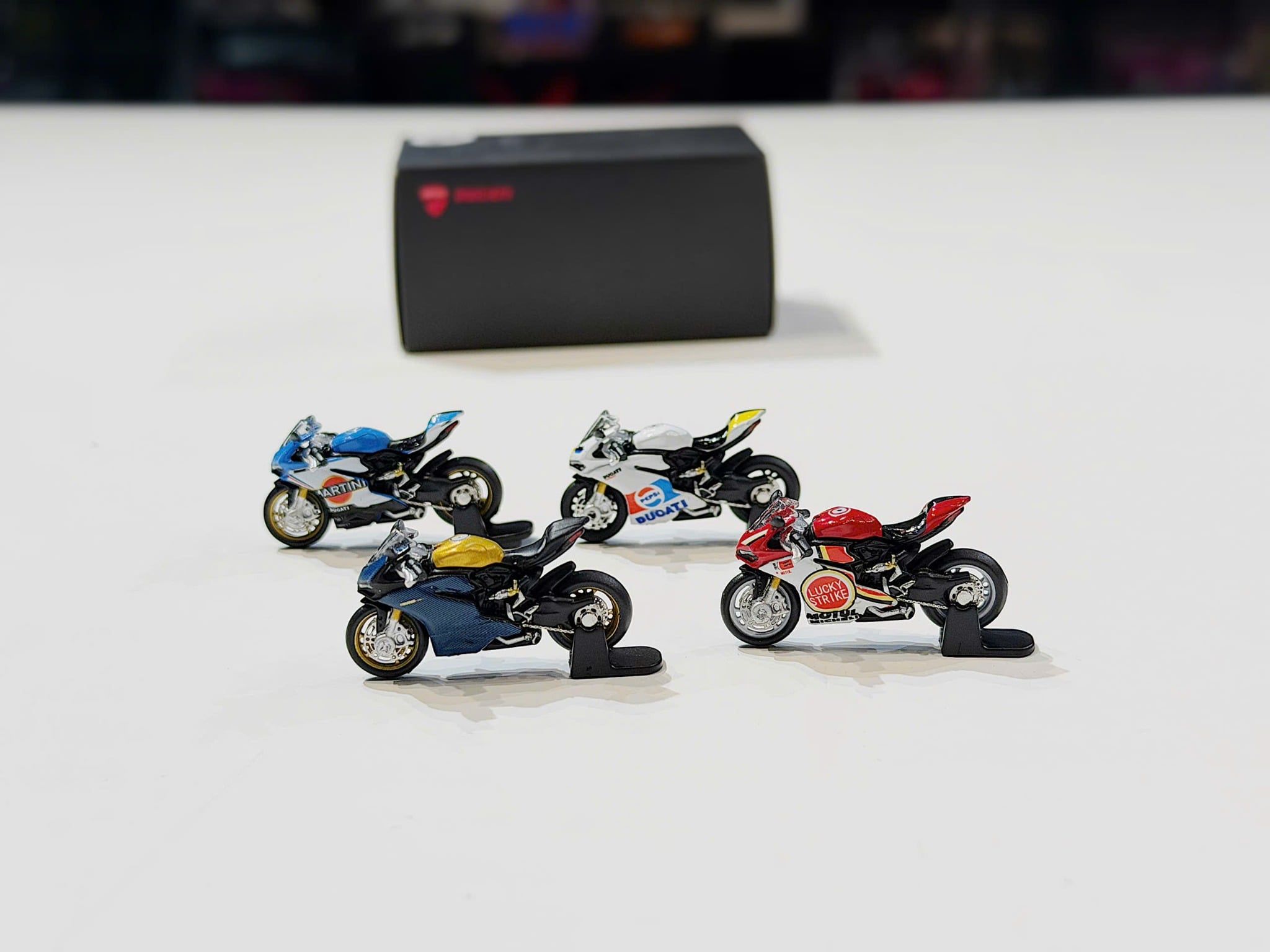 XE MÔ HÌNH DUCATI 1299S,TỶ LỆ 1/64 MINI BIKE