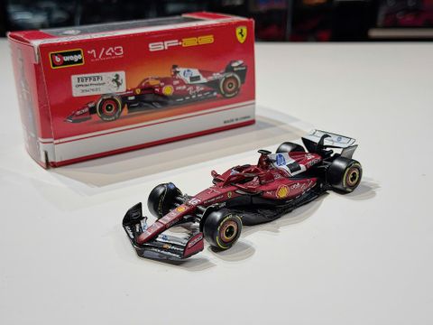  XE MÔ HÌNH F1 FERRARI SF-25 44 LEWIS HAMILTON,TỶ LỆ 1/43 BBURAGO 