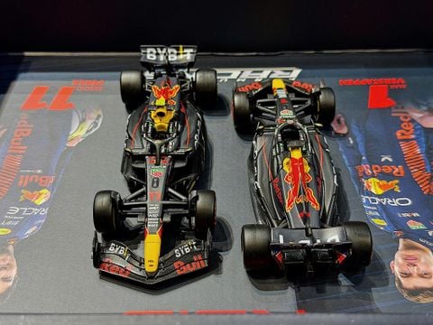  XE MÔ HÌNH ORACLE RED BULL  RACING RB19,TỶ LỆ 1/43 BBURAGO 