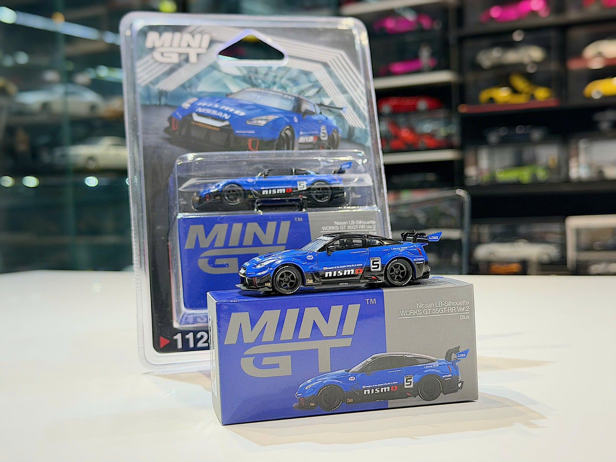 XE MÔ HÌNH NISSAN LB-SILHOUETTE WORKS GT 35GT-RR VER 2 BLUE,TỶ LỆ 1/64 MINIGT
