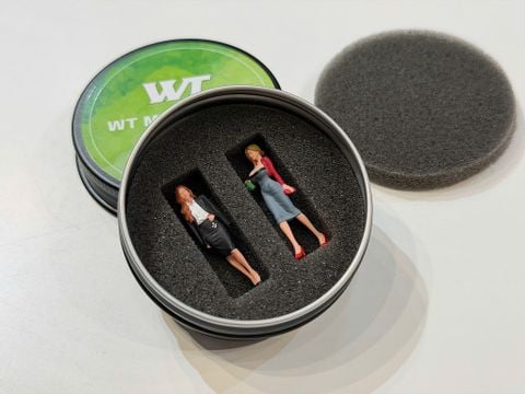  MÔ HÌNH NHÂN VẬT FIGURE FEMALE CEO DUE,TỶ LỆ 1/64 WT MINIFACTORY 