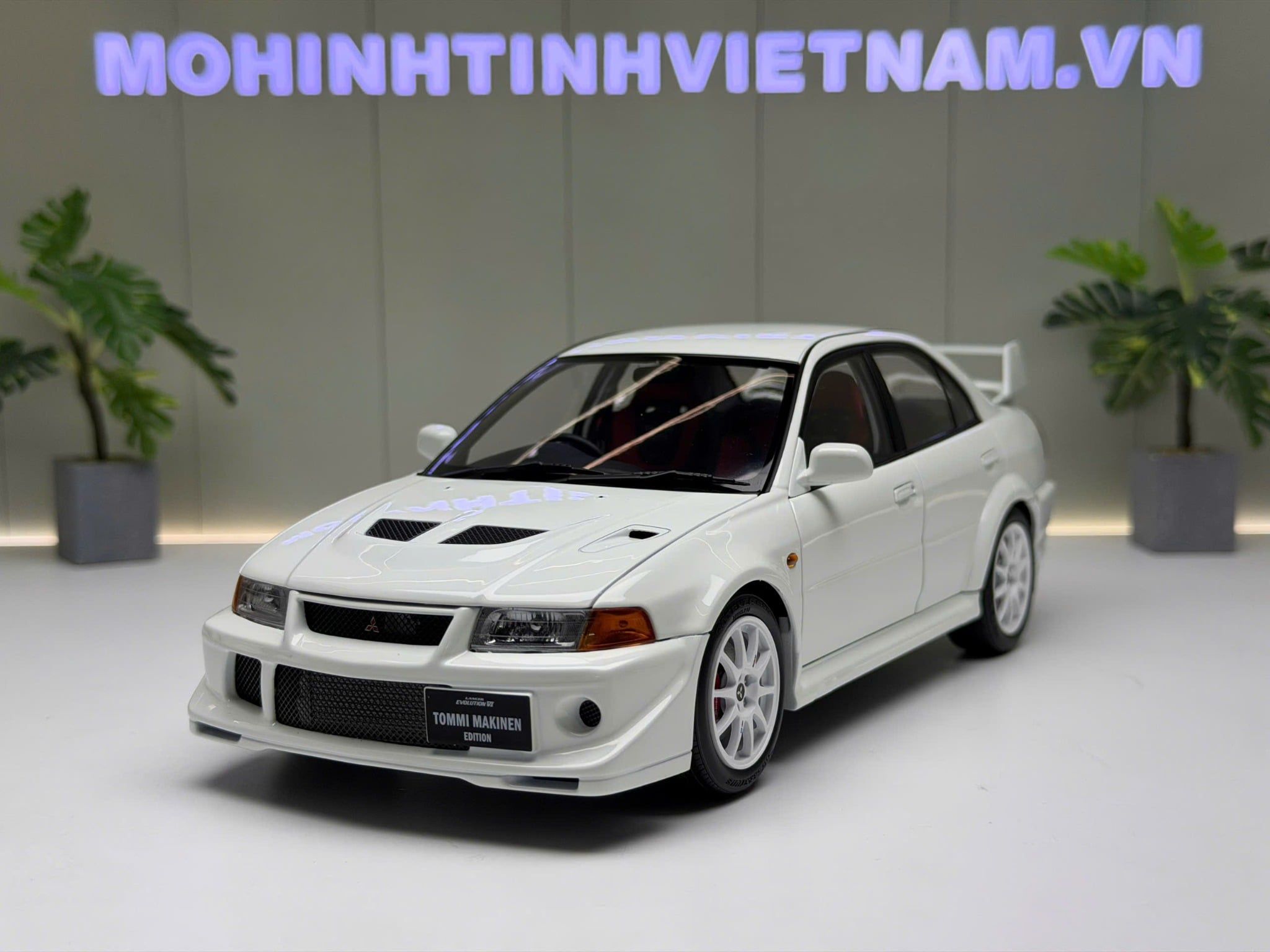 XE MÔ HÌNH MITSUBISHI LANCER EVOLUTION VI GSR PASSION RED,TỶ LỆ 1/18 MOTORHELIX