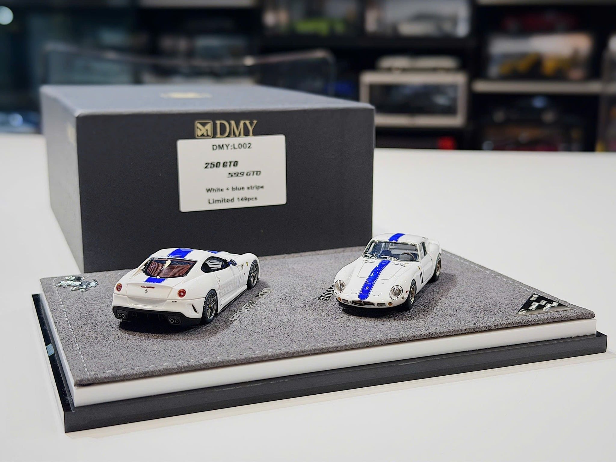 XE MÔ HÌNH FERRARI 599 GTO - 250 GTO WHITE,TỶ LỆ 1/64 DMY