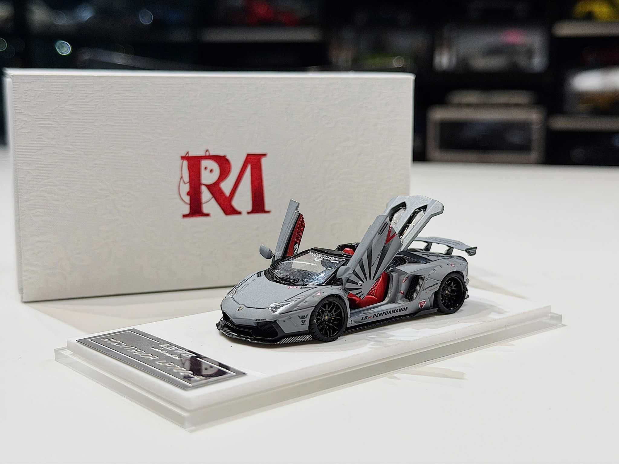 XE MÔ HÌNH LAMBORGHINI AVENTADOR LP720-4 GREY,TỶ LỆ 1/64 RHINO