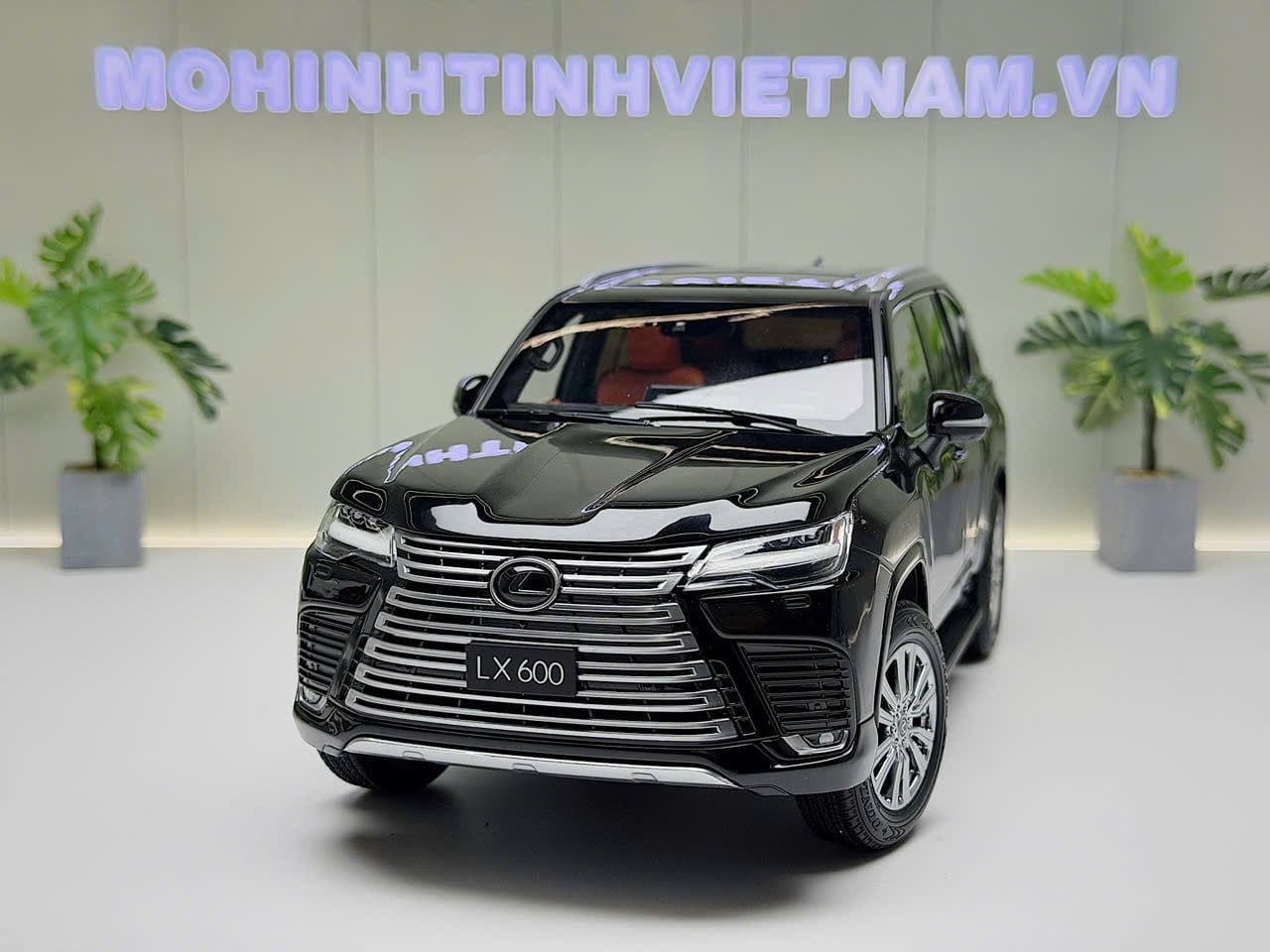 XE MÔ HÌNH LEXUS LX600 BLACK,TỶ LỆ 1/18 LCD