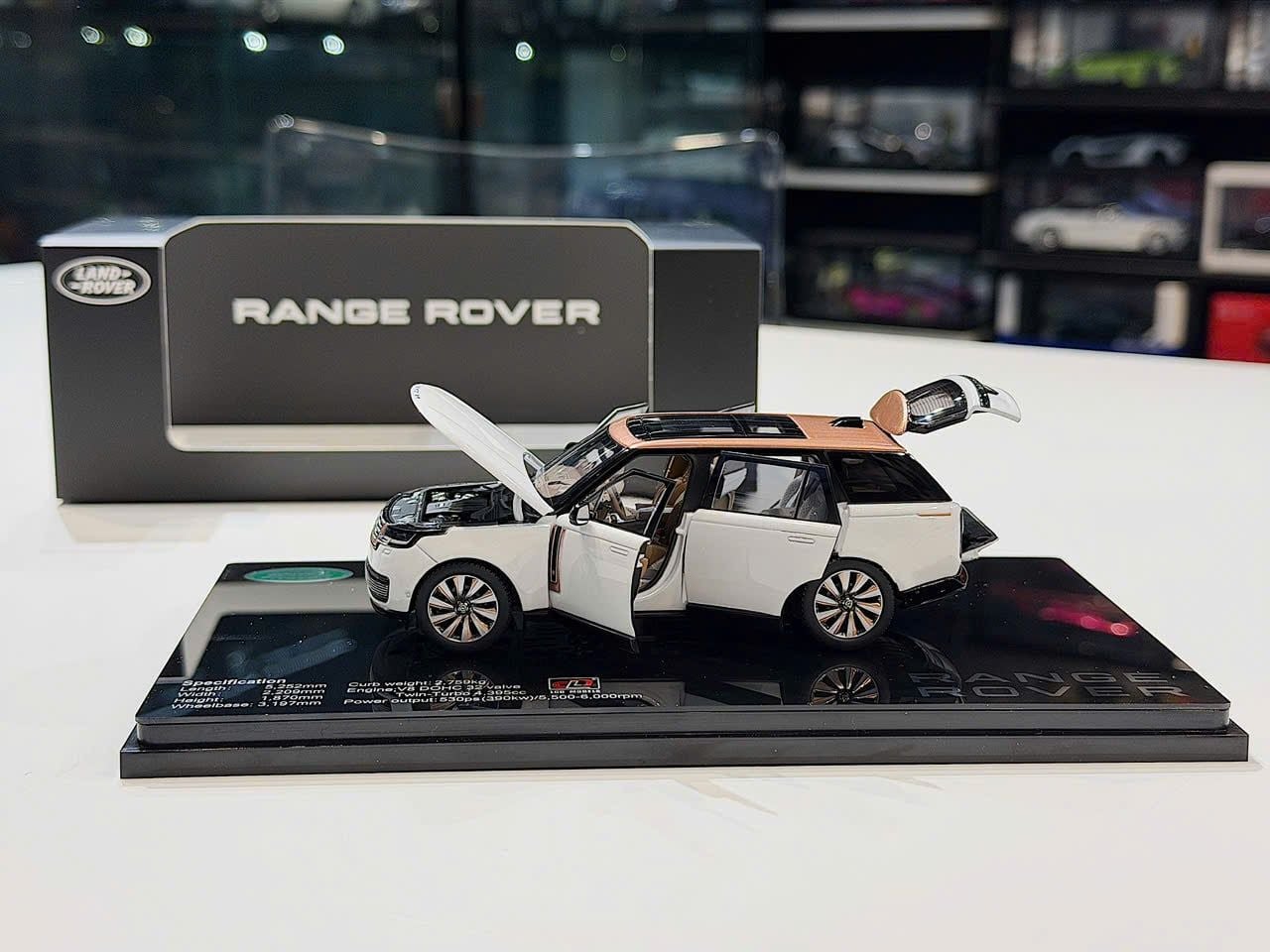 XE MÔ HÌNH RANGE ROVER AUTOBIOGRAPHY SV WHITE,TỶ LỆ 1/43 LCD