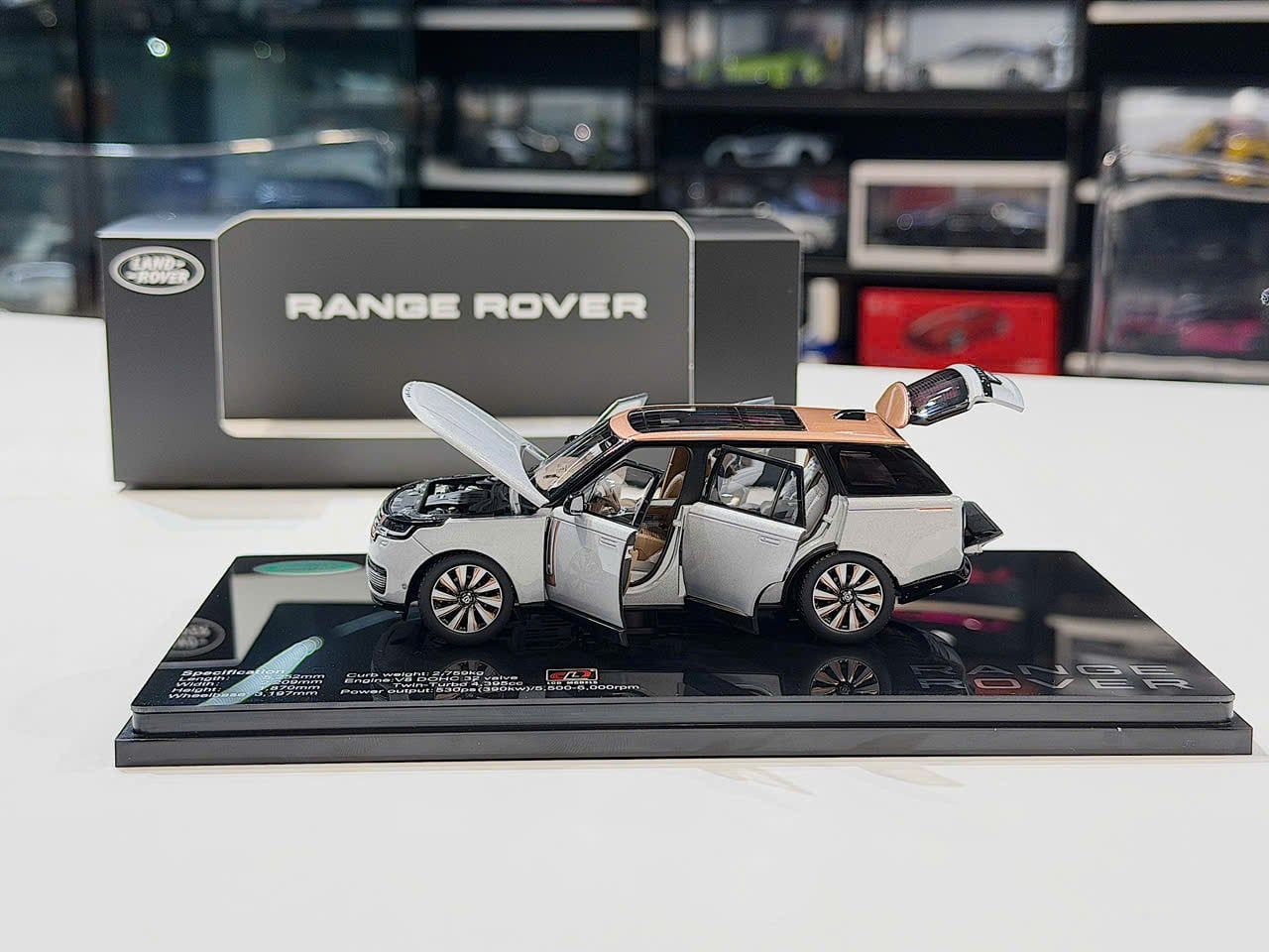 XE MÔ HÌNH RANGE ROVER AUTOBIOGRAPHY SV SILVER,TỶ LỆ 1/43 LCD