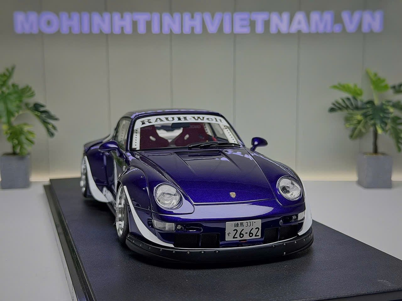 XE MÔ HÌNH PORSCHE RWB ARMY GIRL,TỶ LỆ 1/18 GTSPIRIT