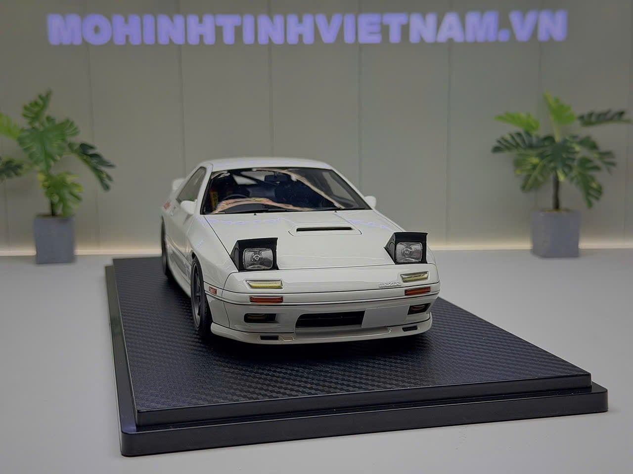 XE MÔ HÌNH MAZDA SAVANNA RX-7 INFINI INITIAL D,TỶ LỆ 1/18 IGNITION