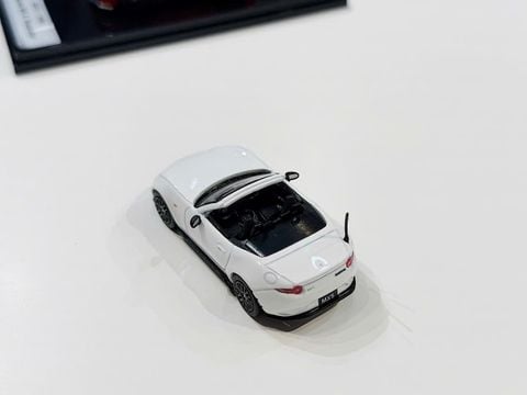  XE MÔ HÌNH MAZDA MX5 ROADSTER,TỶ LỆ 1/64 GCD 
