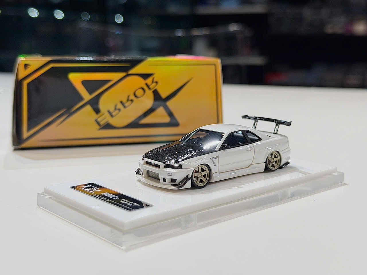XE MÔ HÌNH NISSAN R34 CUSTOM MODIFIED PEARL WHITE,TỶ LỆ 1/64 404ERROR