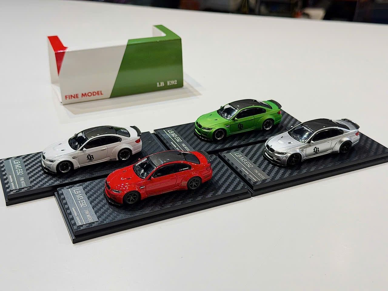 XE MÔ HÌNH BMW M3 E92 LBW,TỶ LỆ 1/64 FINE MODEL