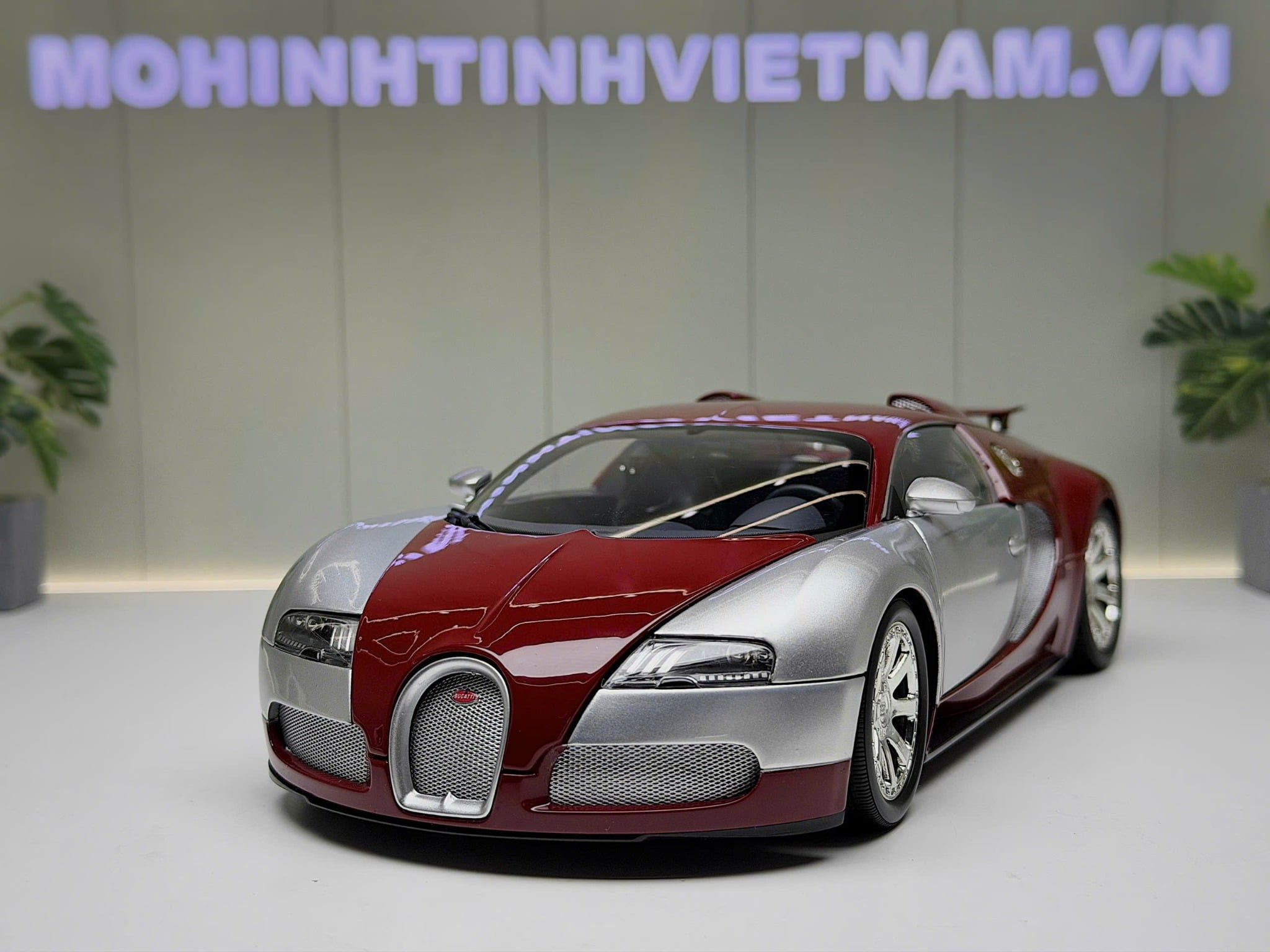 XE MÔ HÌNH BUGATTI VEYRON L'EDITION CENTENAIRE CHROME RED,TỶ LỆ 1/18 MINICHAMPS