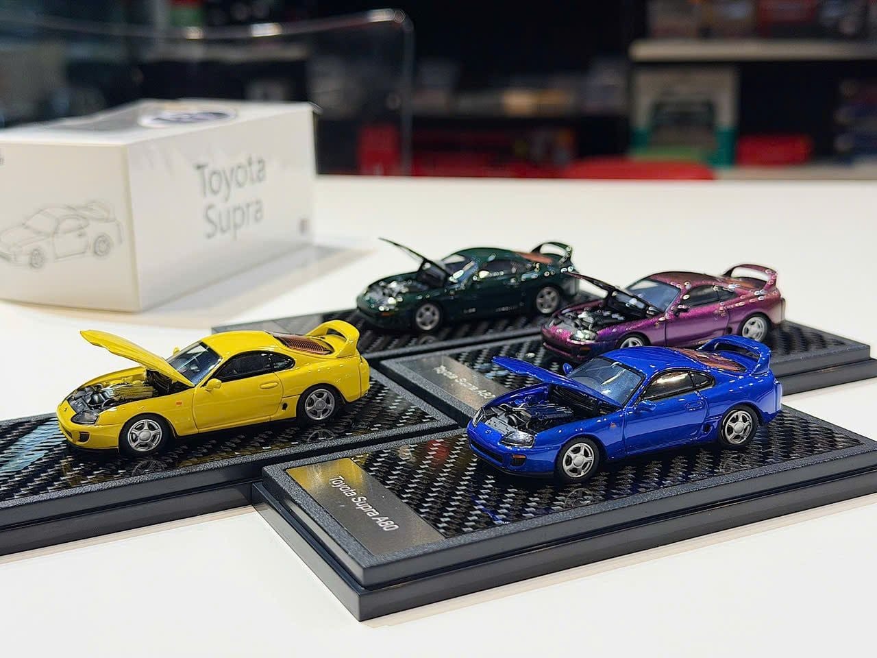 XE MÔ HÌNH TOYOTA SUPRA 
