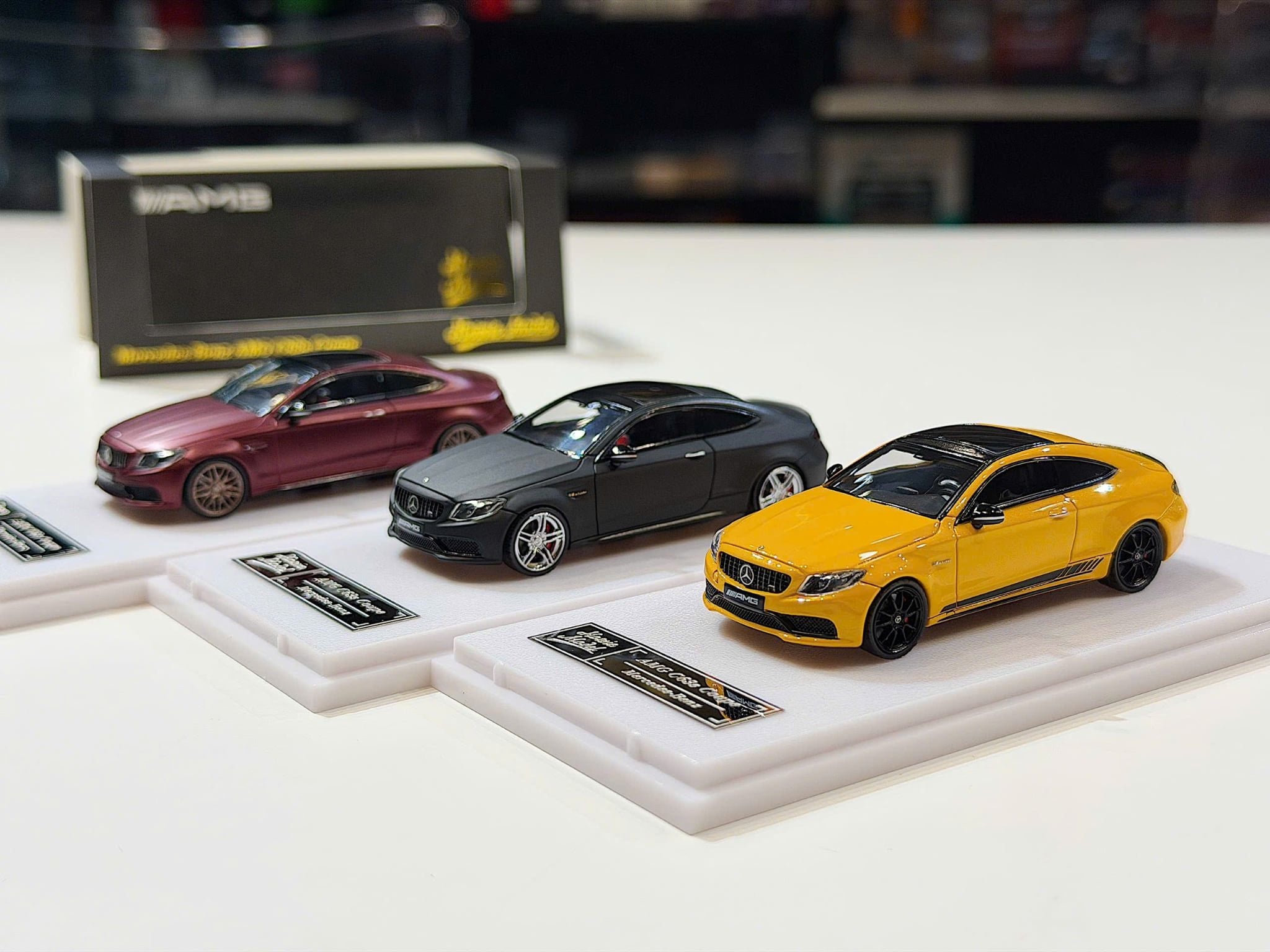 XE MÔ HÌNH MERCEDES BENZ C63S COUPE AMG,TỶ LỆ 1/64 HOWIE MODEL