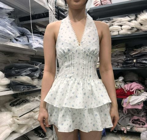  CLÉLIE Đầm cổ  yếm họa tiết hoa nhí 2 tầng Felicia Dress 