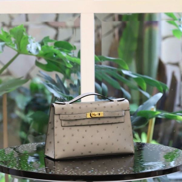  Kelly Pochette KP22 Ostrich Bleu Glacier GHW 