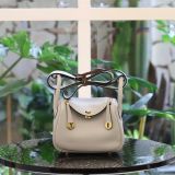  Mini Lindy 20 Swift Leather Blue Pale GHW 