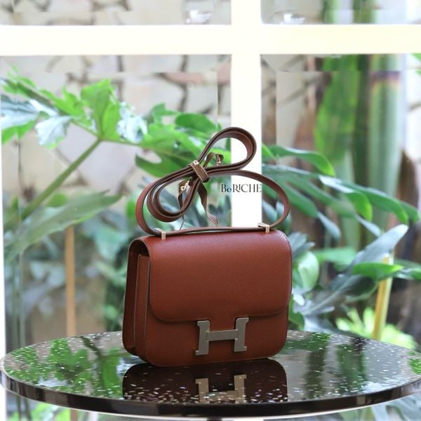  Constance 18 Epsom Rouge H PHW 