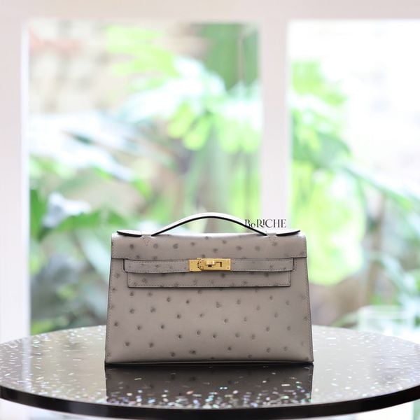 Kelly Pochette KP22 Ostrich Bleu Glacier GHW 