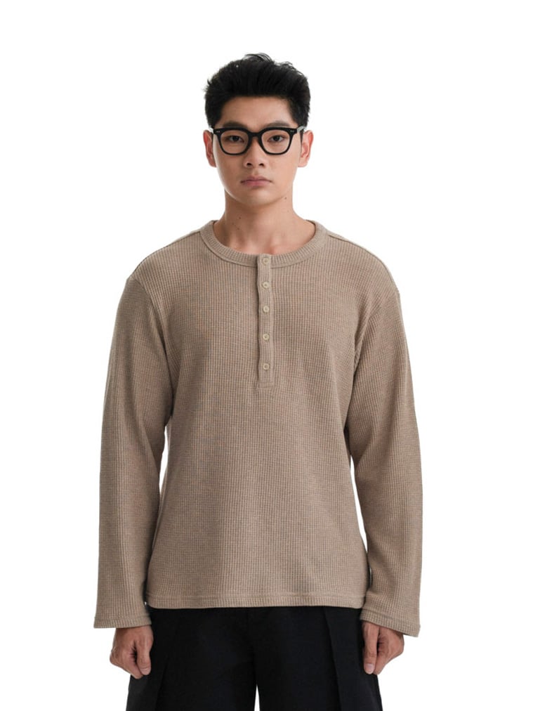  HOWS® WAFFLE LONG SLEEVE HENLEY / CAMEL 