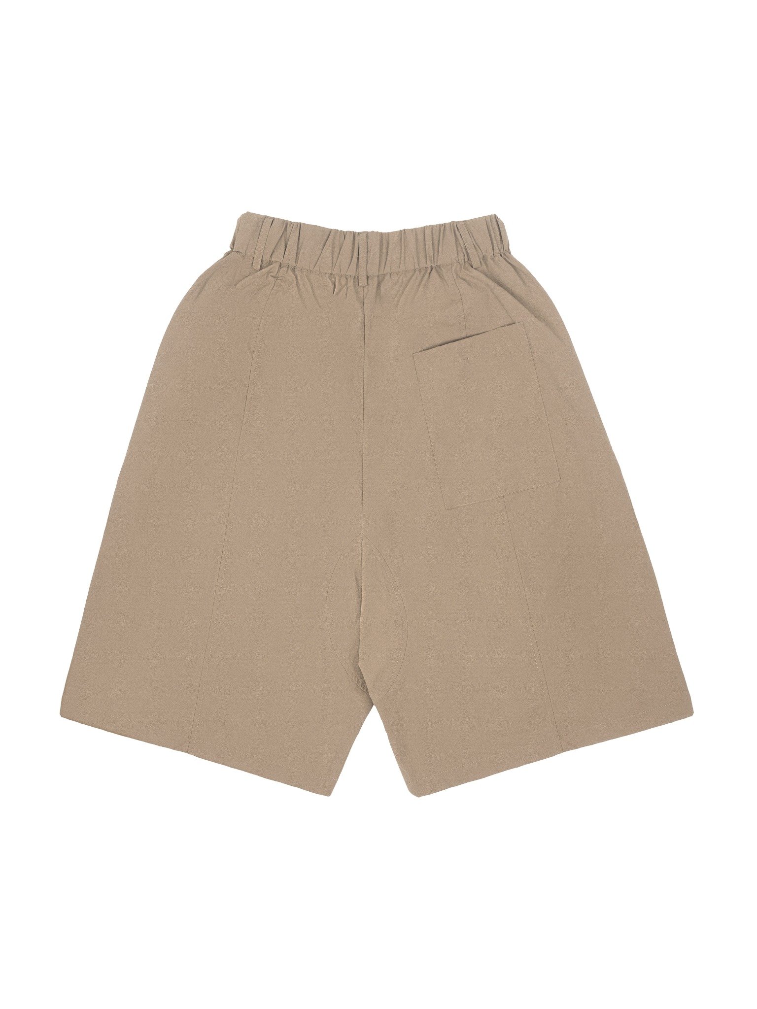  HOWS® NYLON WINDBREAKER SHORT / BEIGE 