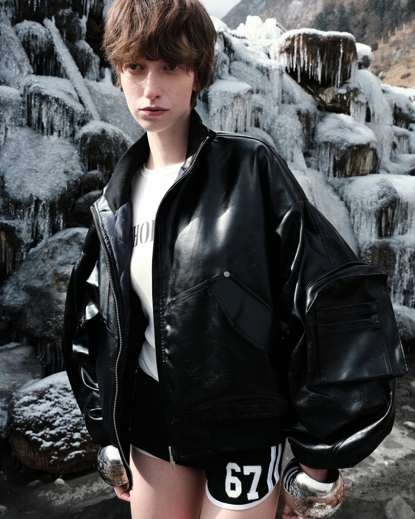 LEATHER UTILITY BOMBER