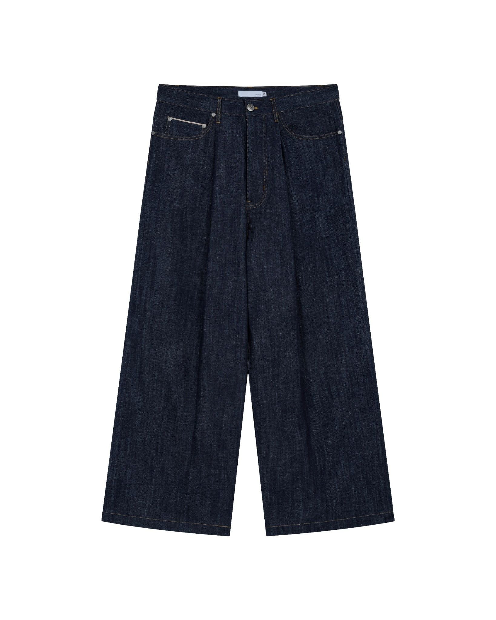 PLEATED SELVEDGE JEANS