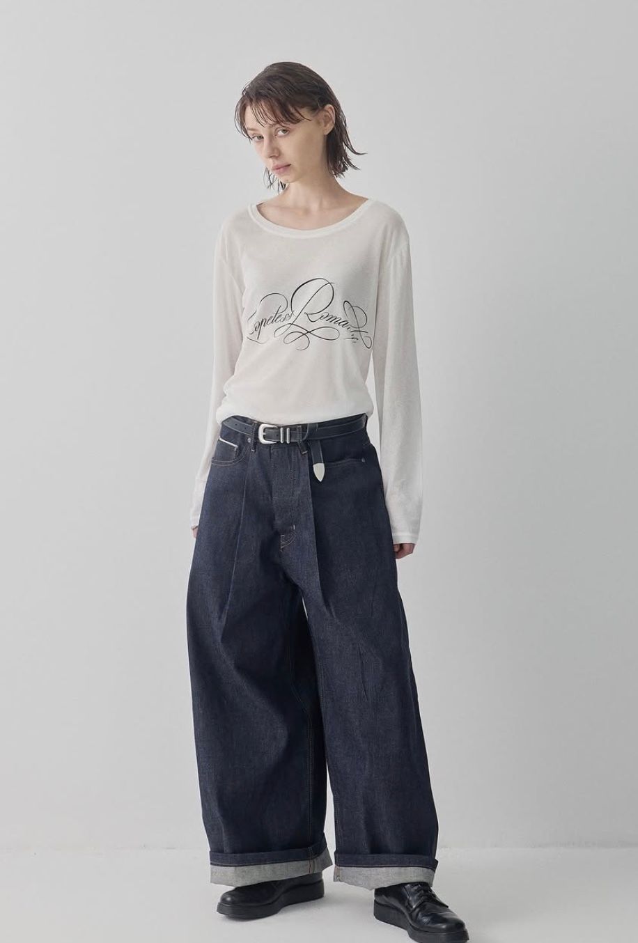 PLEATED SELVEDGE JEANS