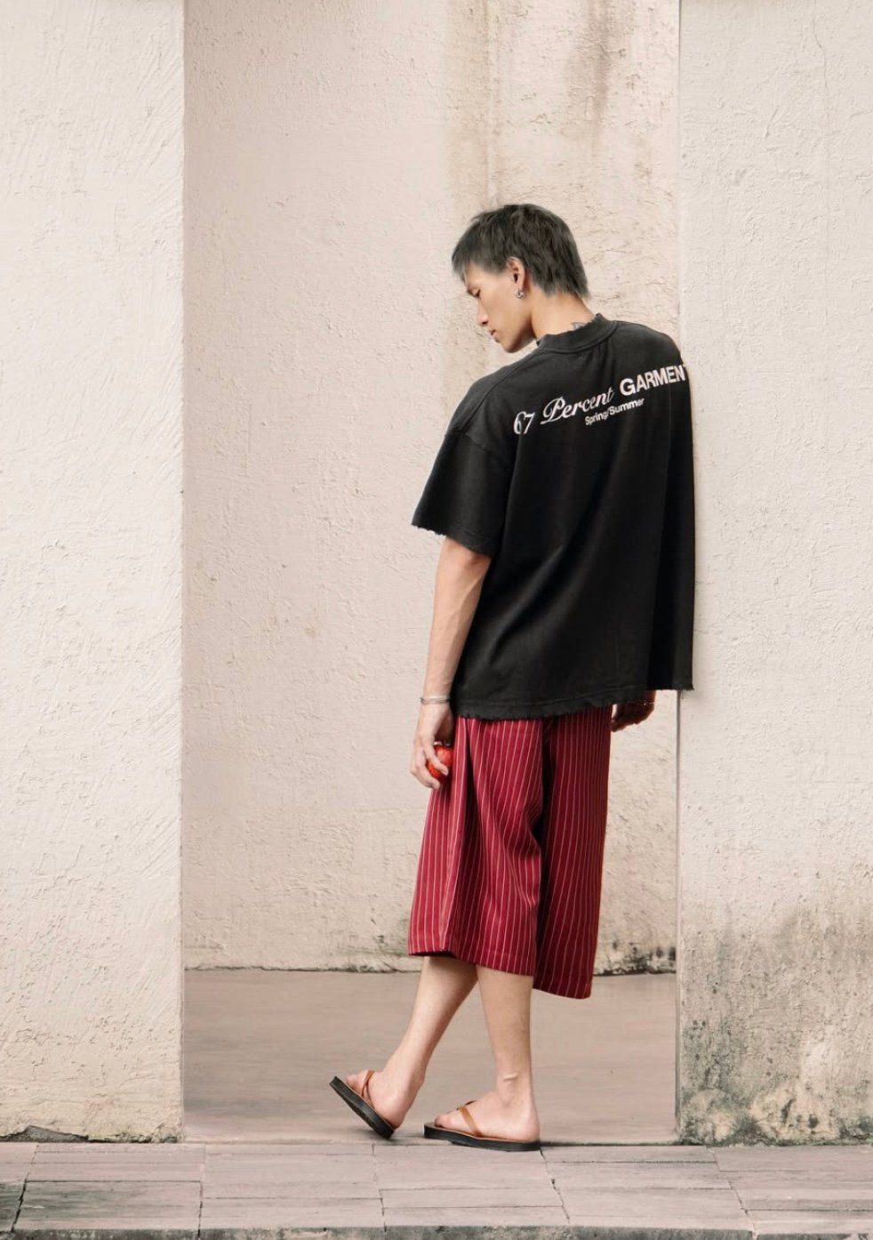 GARMENT T-SHIRT