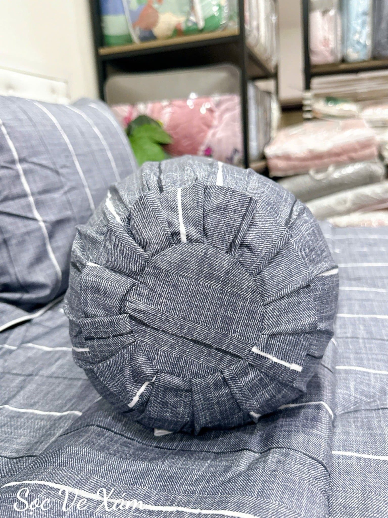  Satin Sọc Vẽ Xám 