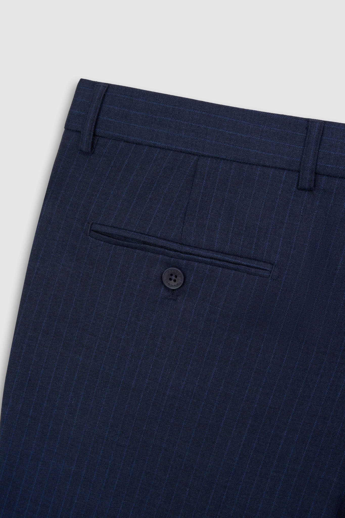 Quần short âu nam CALUCI MWS626S