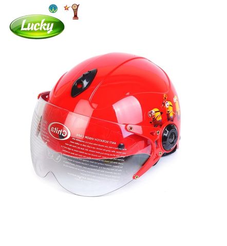 Nón bảo hiểm trẻ em màu đỏ có kính