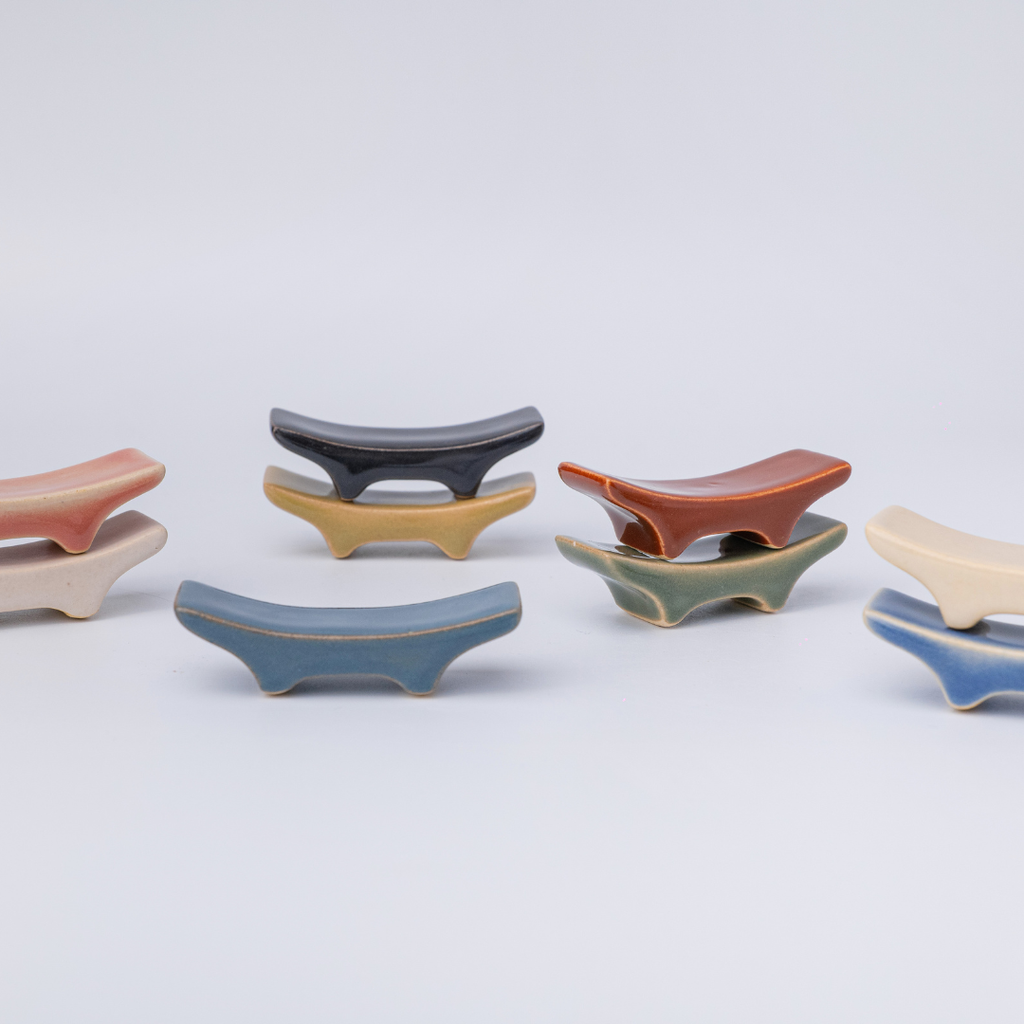 Gác đũa đơn sắc Y25 thanh nhã nhiều màu