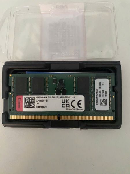  Bộ nhớ trong laptop KINGSTON 32GB DDR5 -5600 SODIMM (KVR56S46BD8-32 ) 