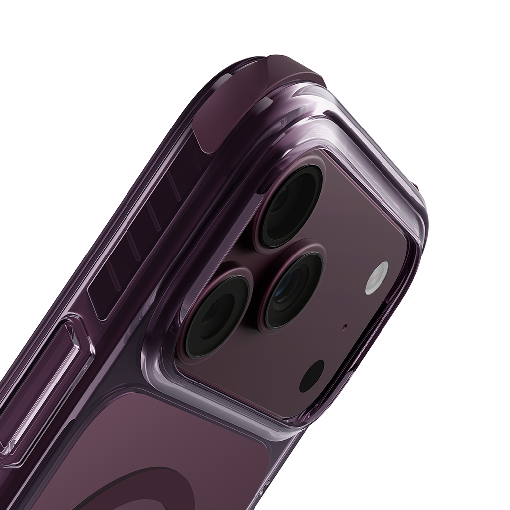 Gờ cao bảo vệ camera trên ốp UniQ Combat cho iPhone 18 Pro Max