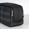 Clutch Burberry Double Zip Washbag in Nova Check Canvas size 25