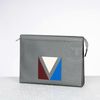 Clutch Louis Vuitton Voyage New Grey Edition (NEW SS - Code chip)