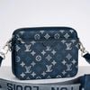 Túi đeo Louis Vuitton Trio Monogram Shadow (Navy) size 25
