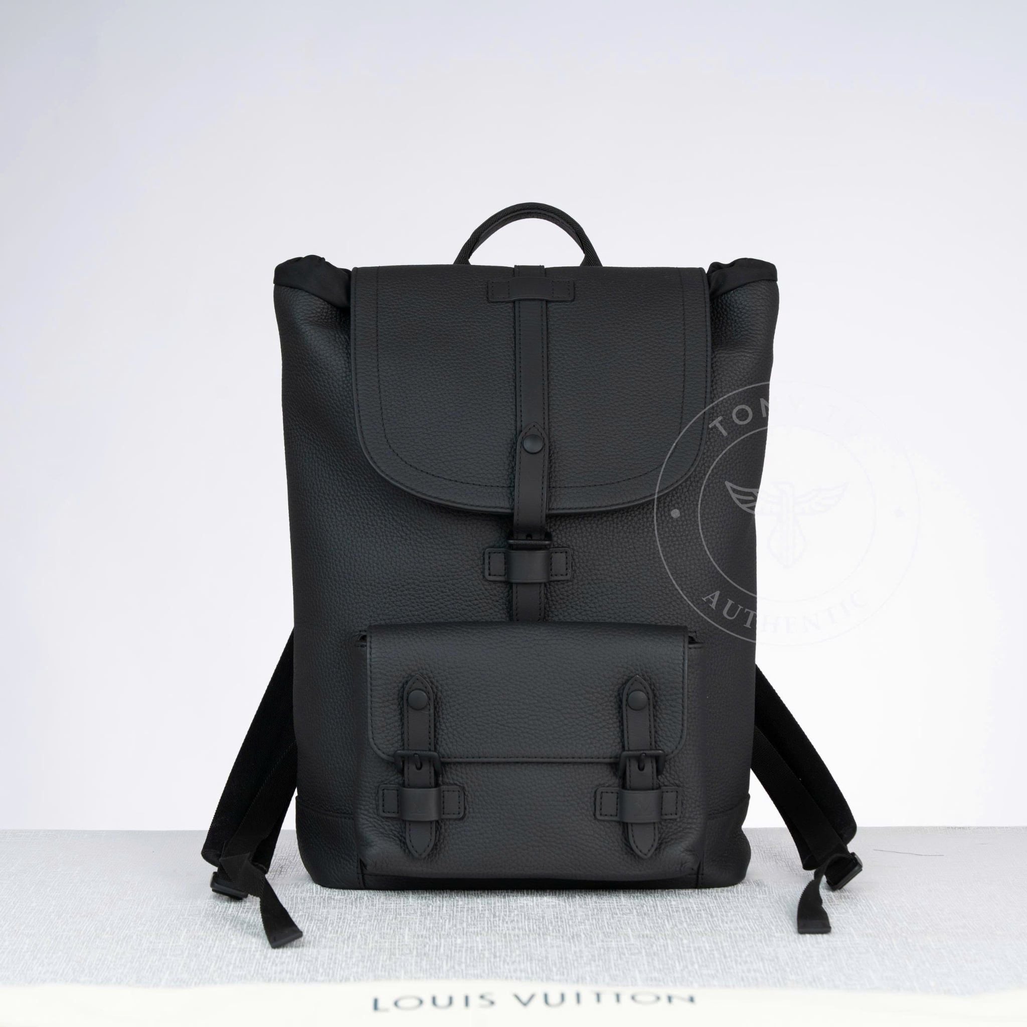 Balo Louis Vuitton Christopher Slim in Noir Taurillon size 40