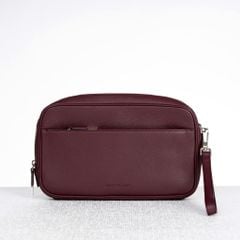 Clutch Dior Homme Cowhide in Rouge size 27